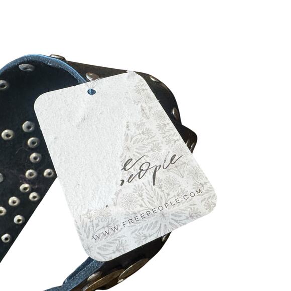 Free People Women\'s Cross-Front Vega Coin Belt in Black Size M/L NWT main image 11